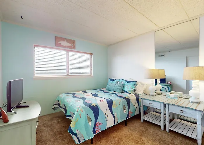 Ocean Trail 503 Apartment *